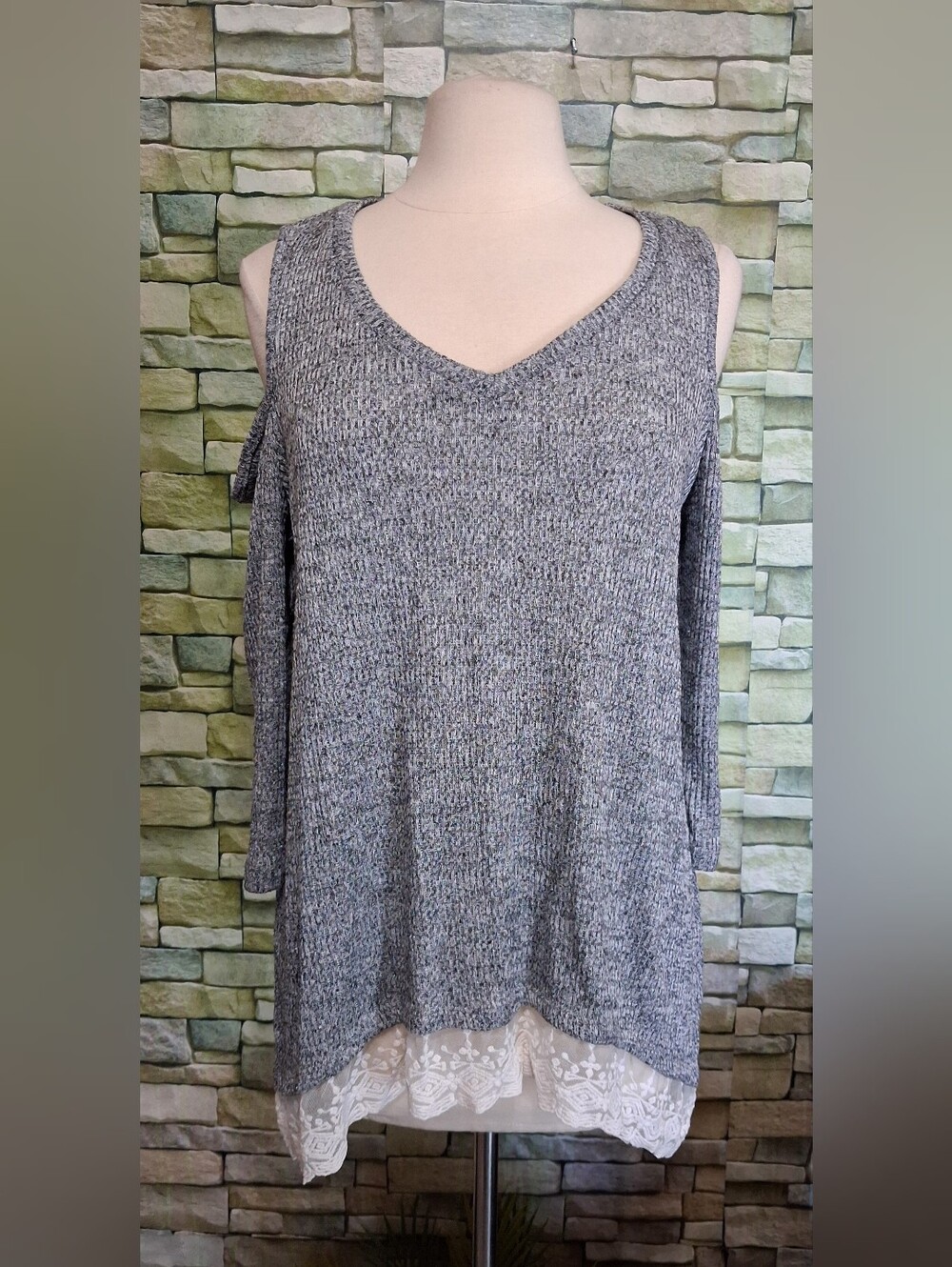 Signature Studio Gray V-Neck Cold-Shoulder Sweater with Lace Hem